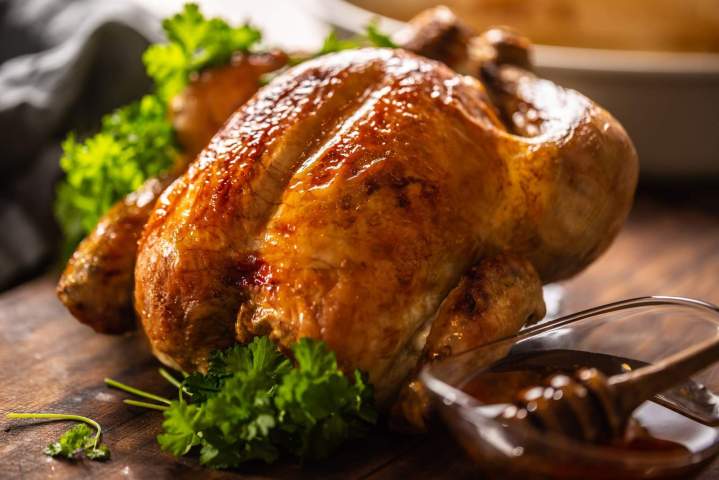 Poulet entier rôti Les Anses-d'Arlet